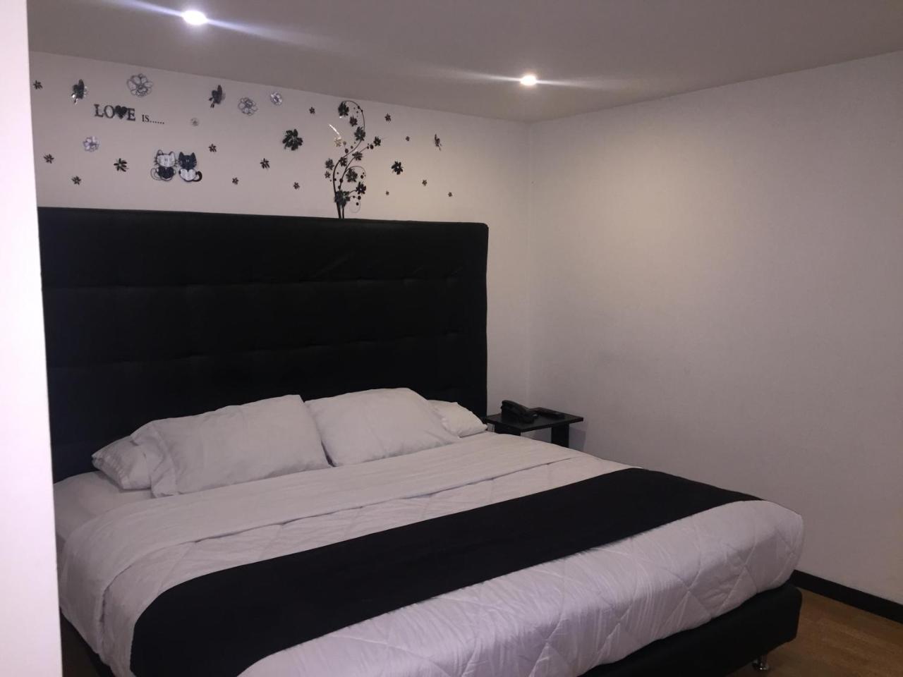 Hotel Montecarlo Boutique 보고타 외부 사진